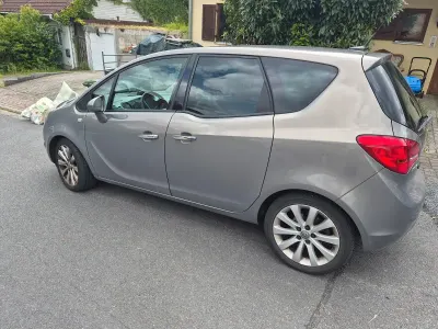 Gebraucht Opel Meriva Innovation 120 PS (88 kW) 2012 Braun Van / Kleinbus