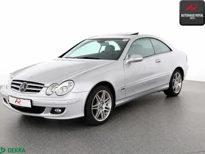 Gebraucht Mercedes CLK320 224 PS (164 kW) 2007 Iridiumsilber Coupé