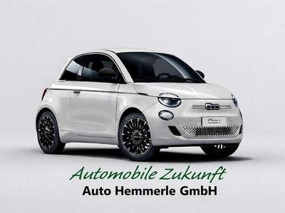 Neu Fiat 500e La Prima 86 kW (118 PS) 2026 Weiß Kleinwagen