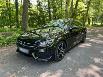 Gebraucht Mercedes C300 AMG line 245 PS (180 kW) 2015 Schwarz Kombi