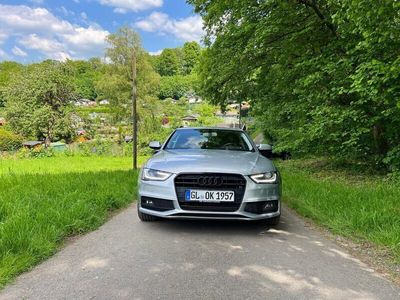 gebraucht Audi A4 2,0 TDI Automatik