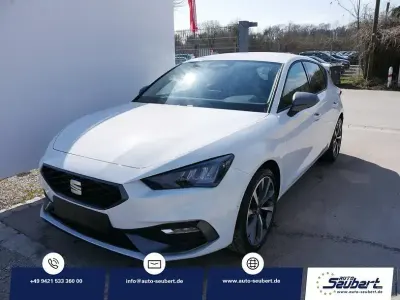 Neu Seat Leon FR 184 PS (135 kW) 2026 Nevadaweiß metallic Limousine