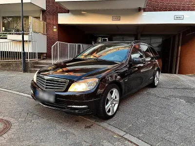 Second-hand Mercedes C220