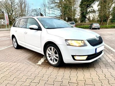 Gebraucht Skoda Octavia 110 PS (80 kW) 2016 Weiß Kleinwagen