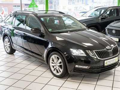 Schwarz Gebraucht 2017 Skoda Octavia Ambition Kombi | 14.950 € (Etwas zu teuer)