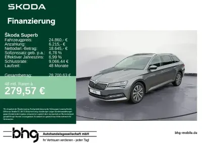 Gebraucht Skoda Superb Style 150 PS (110 kW) 2023 Grau Kombi