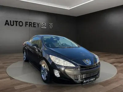 Gebraucht Peugeot 308 CC Premium 156 PS (114 kW) 2010 Schwarz Cabrio