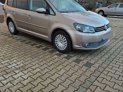 Gebraucht VW Touran Comfortline 140 PS (102 kW) 2011 Beige Van / Kleinbus