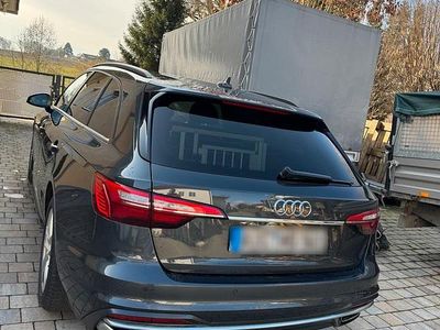 Gebraucht Audi A4 136 PS (100 kW) 2019 Grau Kombi