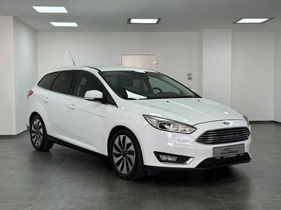 Usata Ford Focus Titanium 150 CV (110 kW) 2015 Bianco Station wagon