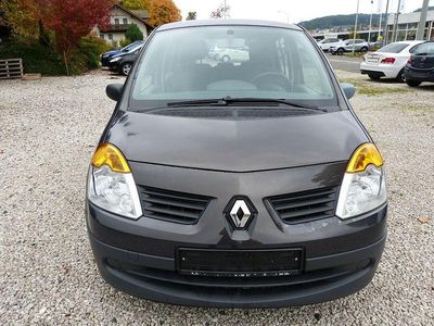 Braun Gebraucht 2005 Renault Modus Authentique Van / Kleinbus | 2.900 € (Teuer)