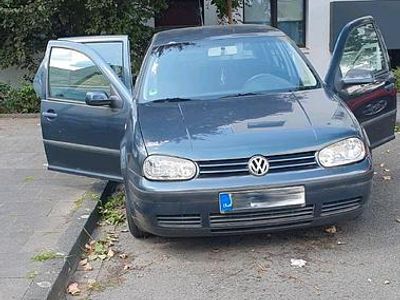 VW Golf IV