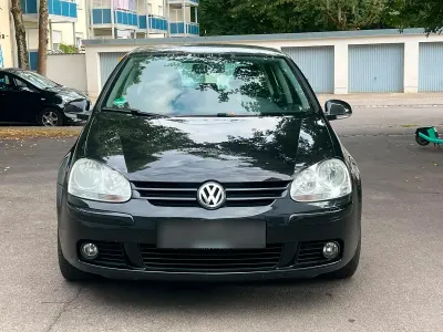 Gebraucht VW Golf V 102 PS (75 kW) 2007 Schwarz Kleinwagen