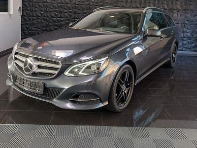 Grau Gebraucht 2014 Mercedes E250 Kombi | 15.700 € (Fairer Preis)