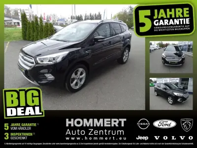 Usado Ford Kuga Titanium 179 CV (131 kW) 2019 Negro SUV