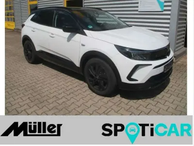 Gebraucht Opel Grandland X 131 PS (96 kW) 2023 White jade SUV