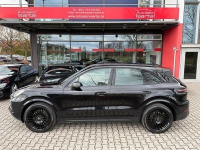 Gebraucht Porsche Cayenne S 441 PS (324 kW) 2019 Schwarz (tiefschwarzmetallic) SUV