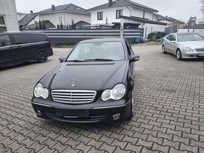 Gebraucht Mercedes C180 143 PS (105 kW) 2005 Schwarz Limousine