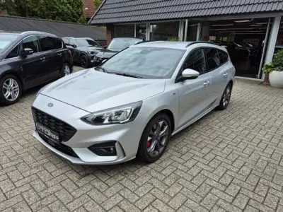 Gebraucht Ford Focus ST-Line X 151 PS (111 kW) 2021 Silber Kombi