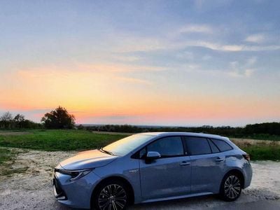 Gebraucht Toyota Corolla Hybrid Team 98 PS (72 kW) 2022 Grau Kombi