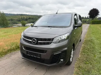 Gebraucht Opel Vivaro-e Combi Edition 177 PS (130 kW) 2021 Grau Van / Kleinbus