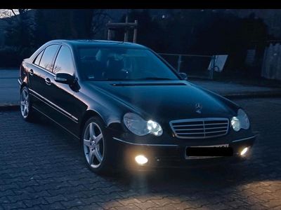 Gebraucht Mercedes C320 224 PS (164 kW) 2006 Schwarz Limousine