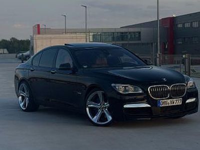 BMW 750