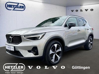 Silver dawn / metallic Gebraucht 2024 Volvo XC40 Plus SUV | 36.850 € (Etwas zu teuer)