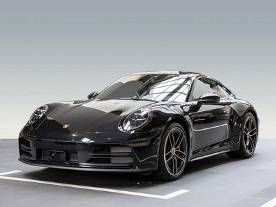 Tiefschwarzmetallic Neu 2025 Porsche 911 Carrera S Coupé | 186.280 € (Etwas zu teuer)