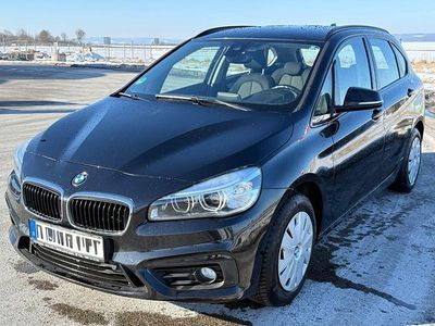 Schwarz Gebraucht 2017 BMW 218 Active Tourer Advantage Van / Kleinbus | 12.900 € (Fairer Preis)