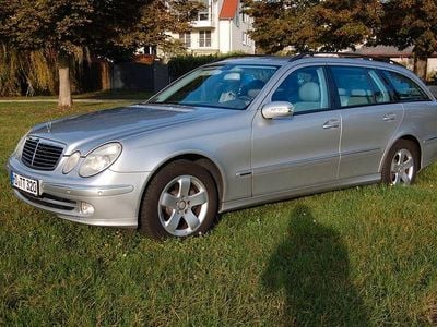Gebraucht Mercedes E320 Avantgarde 224 PS (164 kW) 2003 Silber Kombi