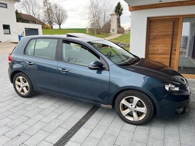 Gebraucht VW Golf VI 140 PS (102 kW) 2009 Blau Kleinwagen