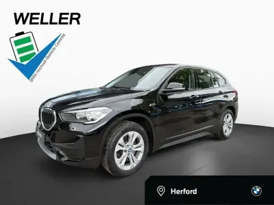 Używany BMW X1 Advantage 220 KM (161 kW) 2022 Czarny SUV