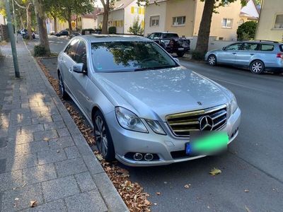 Mercedes E220