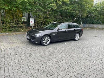 Usata BMW 525 218 CV (160 kW) 2015 Marrone Station wagon