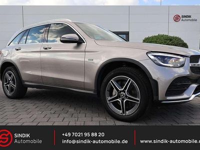 Gebraucht Mercedes GLC300e AMG 306 PS (225 kW) 2021 Mojavesilber metalliclack SUV