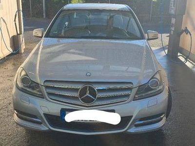 Mercedes C220