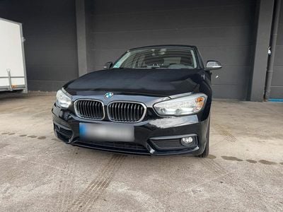 Gebraucht BMW 116 116 PS (85 kW) 2016 Schwarz Kleinwagen