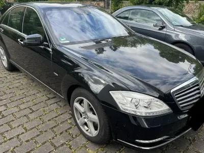 Używany Mercedes S350 Night 235 KM (172 kW) 2010 Czarny Sedan/Limuzyna