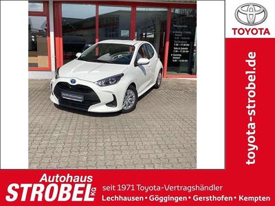 Gebraucht Toyota Yaris Hybrid Comfort 116 PS (85 kW) 2023 Schneeweiß Kleinwagen