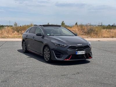 Kia ProCeed GT
