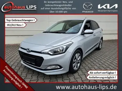 Usata Hyundai i20 Style 101 CV (74 kW) 2016 Argento Utilitaria