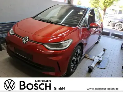 Gebraucht VW ID.3 Pro 150 kW (204 PS) 2024 Kings red Kleinwagen