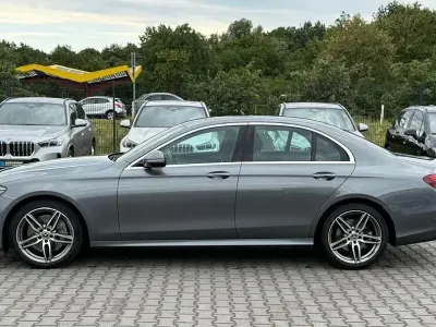 Gebraucht Mercedes E400 AMG line 340 PS (250 kW) 2019 Grau Limousine