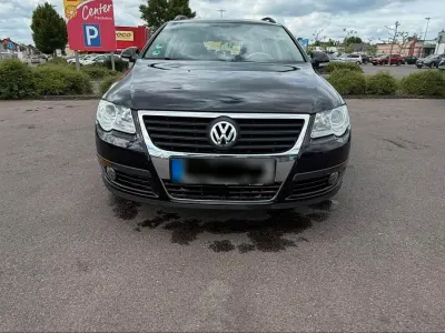 Gebraucht VW Passat 110 PS (80 kW) 2009 Schwarz Kombi