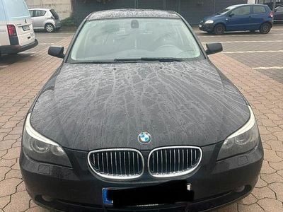 BMW 523