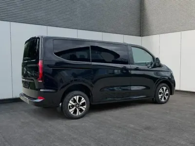 Nowe VW Caravelle Style 150 KM (110 kW) 2026 Szary Van