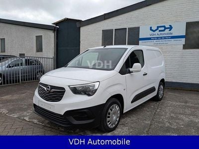 Gebraucht Opel Combo Edition 102 PS (75 kW) 2020 Weiß Van / Kleinbus