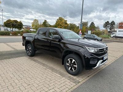 Second-hand VW Amarok 205 CP (150 kW) 2024 Negru Pickup
