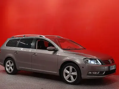 Gebraucht VW Passat Highline 150 PS (110 kW) 2012 Grau Kombi
